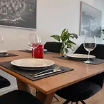 Weinstraßentraum - Neues - Ruhig&modern * Wachenheim an der Weinstraße