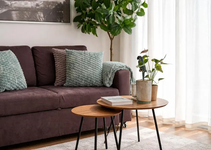 Daire Weinstrassentraum - Neues - Ruhig & Modern *