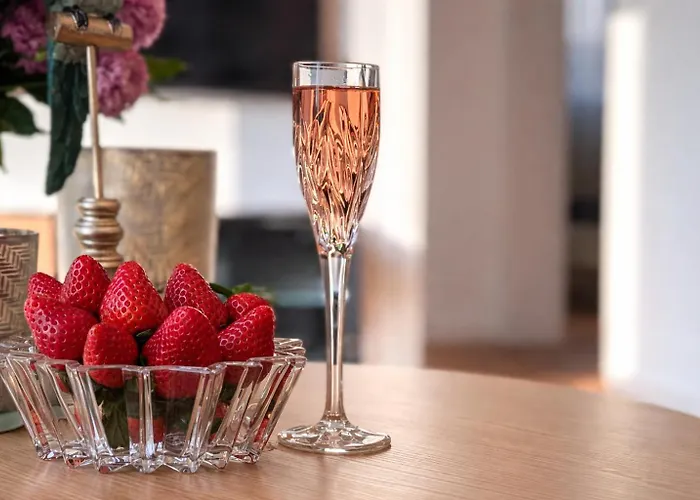 Daire Weinstrassentraum - Neues - Ruhig & Modern